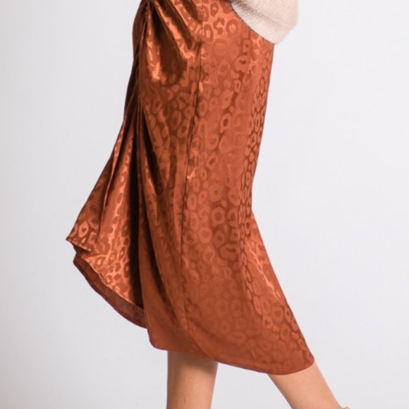 Satin Leopard Print Midi Skirt - Picture 4 of 4